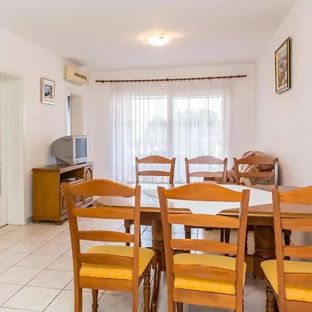 Milena Apartment Medulin